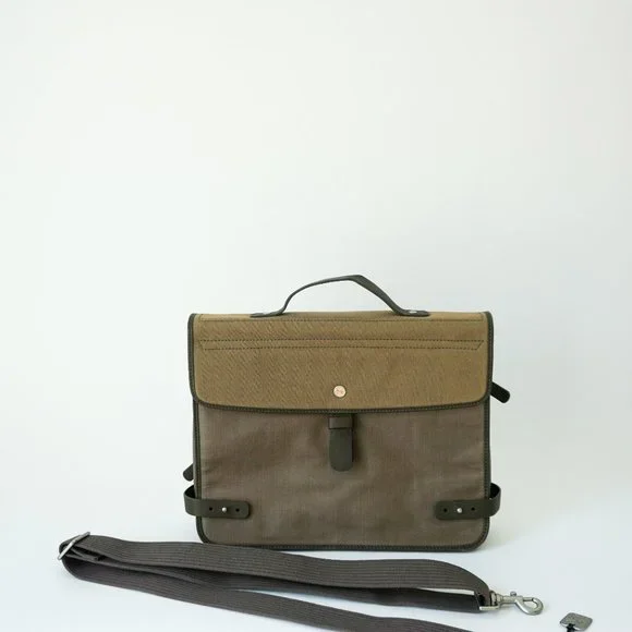 NWOT Skagen water resistant canvas messenger bag / briefcase - Picture 2 of 11